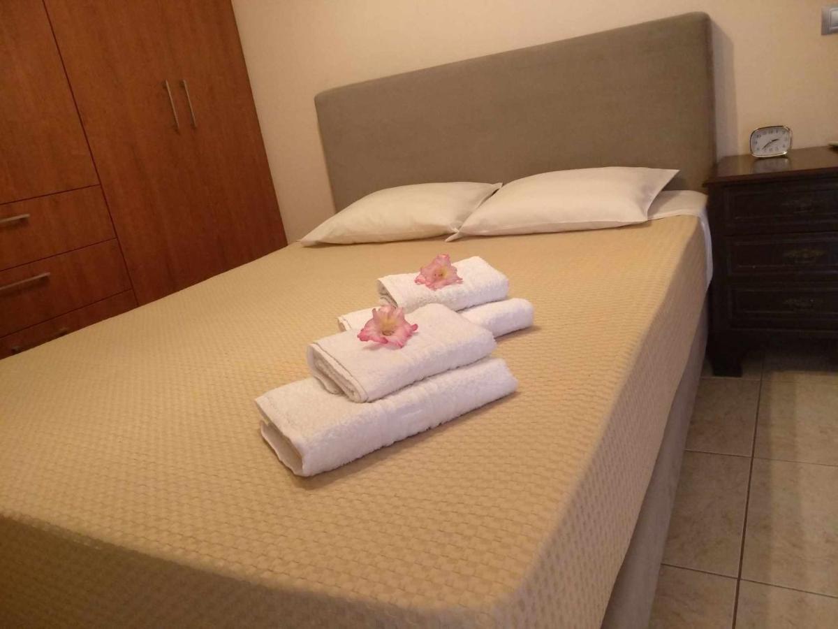 Villa Avatos - Near To The Port Of Rafina And The Airport Of Athens Agios Spyridon  Zewnętrze zdjęcie